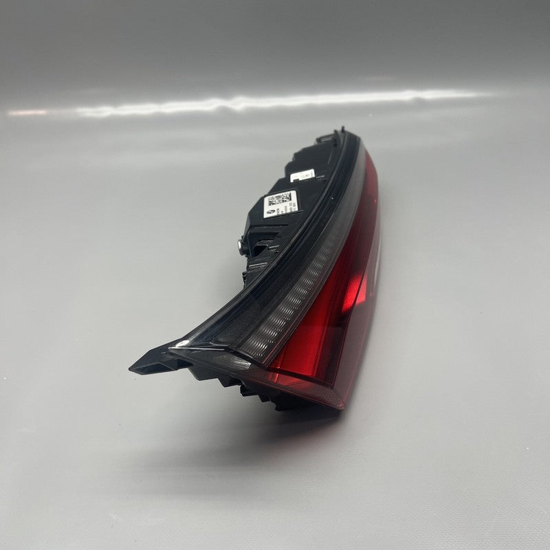 H7744577908 BMW 850 GRAN COUPE TAIL LIGHT LEFT INNER 2020 2021 2022 2023 2024 2025 OEM
