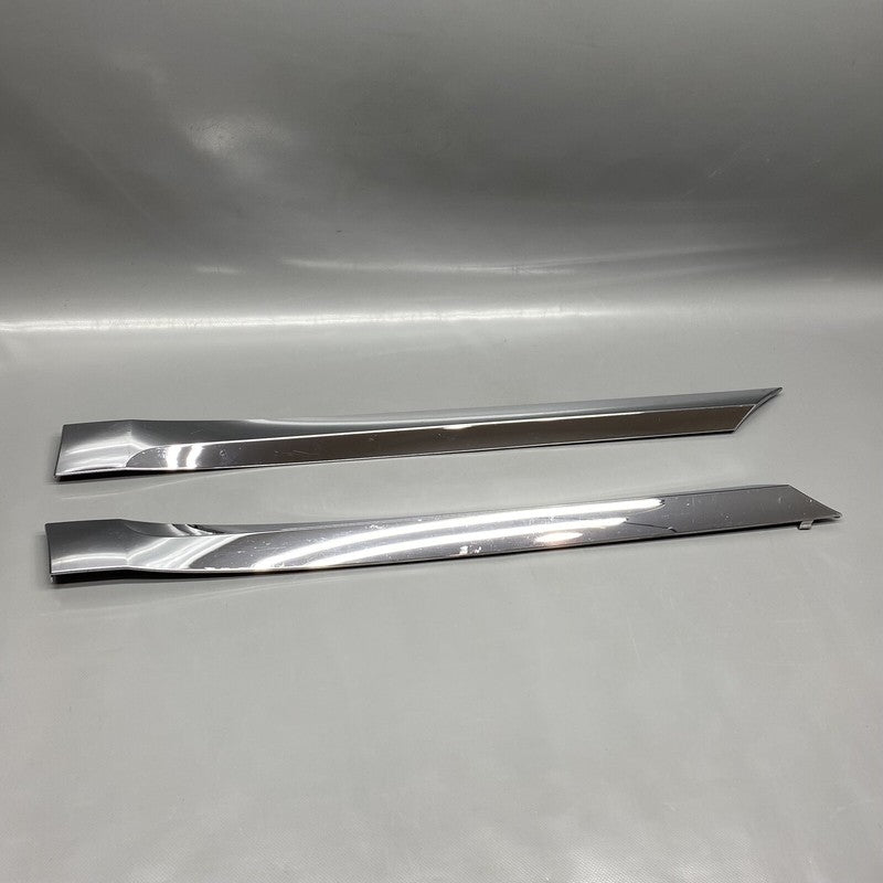 3W8853535AA BENTLEY GT QUARTER MOLDING TRIM LEFT RIGHT REAR GTC OEM 3W8853535AA