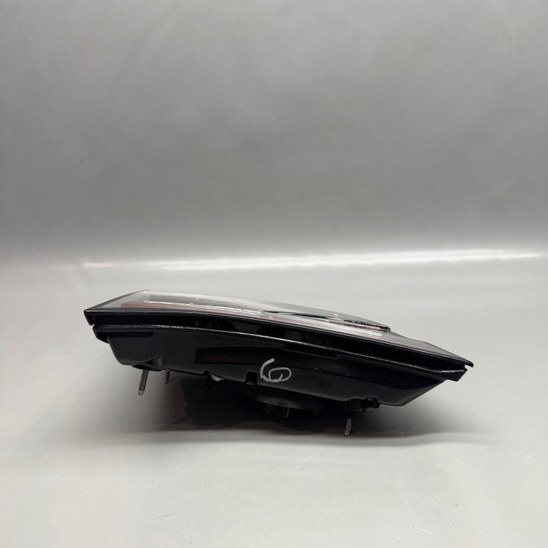 TESLA MODEL X TAIL LIGHT LEFT DRIVER 2016 2017 2018 2019 2020 OEM 1034