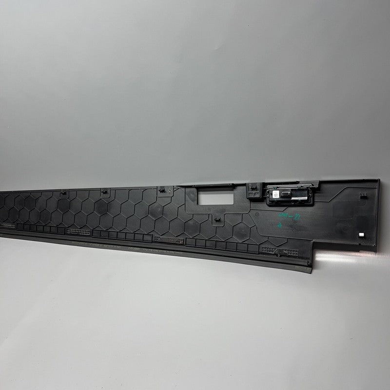 1741540-00-C TESLA CYBERTRUCK SAIL APPLIQUE LEFT 2024 2025 OEM 1741540-00-C
