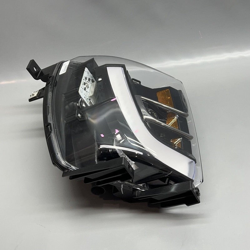 1034327-00-A TESLA MODEL X FOG LIGHT RIGHT PASSENGER 2016 2017 2018 2019 2020 1034327-00-A