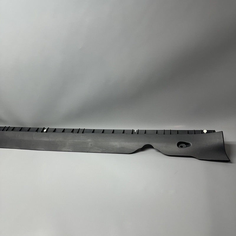 1497741-00-B TESLA MODEL Y ROCKER MOLDING CARRIER LEFT 2020 2021 2022 2023 OEM 1497741-00-B
