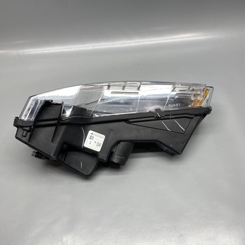 TESLA MODEL 3 FOG LIGHT LEFT DRIVER 2017 2018 2019 2020 2021 2022 1077