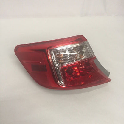 TOYOTA CAMRY LEFT DRIVER TAIL LIGHT 2012 2013 2014 OEM