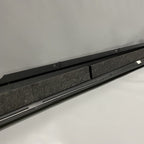 95B853554A PORSCHE MAGAN ROCKER MOLDING RIGHT PASSENGER 95B853554A 2015 2016 2017 2018 OEM