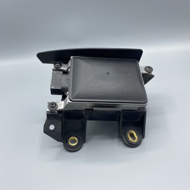 8T0907568B AUDI Q5 BLIND SPOT RADAR SENSOR A5 S5 8T0907568B 2013 2014 2015 2016 0EM