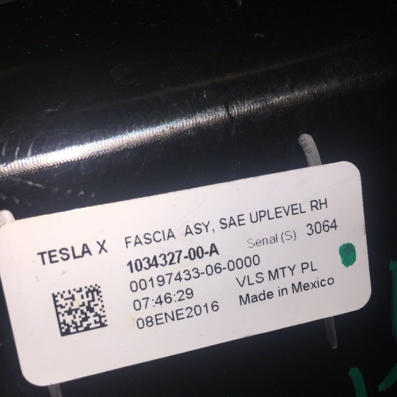 1034327-00-A TESLA MODEL X RIGHT PASSENGER SIDE FOG LIGHT 2015 2016 2017 2018 OEM