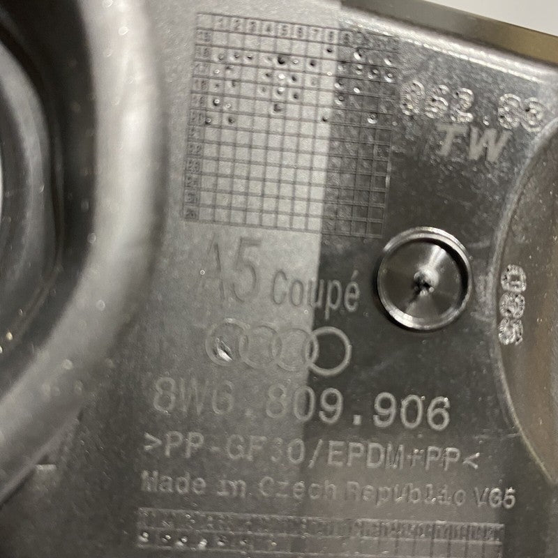 8W6809906 AUDI A5 S5 FUEL POCKET 2018 2019 2020 OE 8W6809906