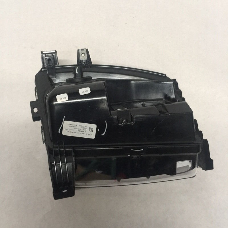 1034325-00-A TESLA MODEL X RIGHT PASSENGER SIDE FOG LIGHT 2015 2016 2017 OEM