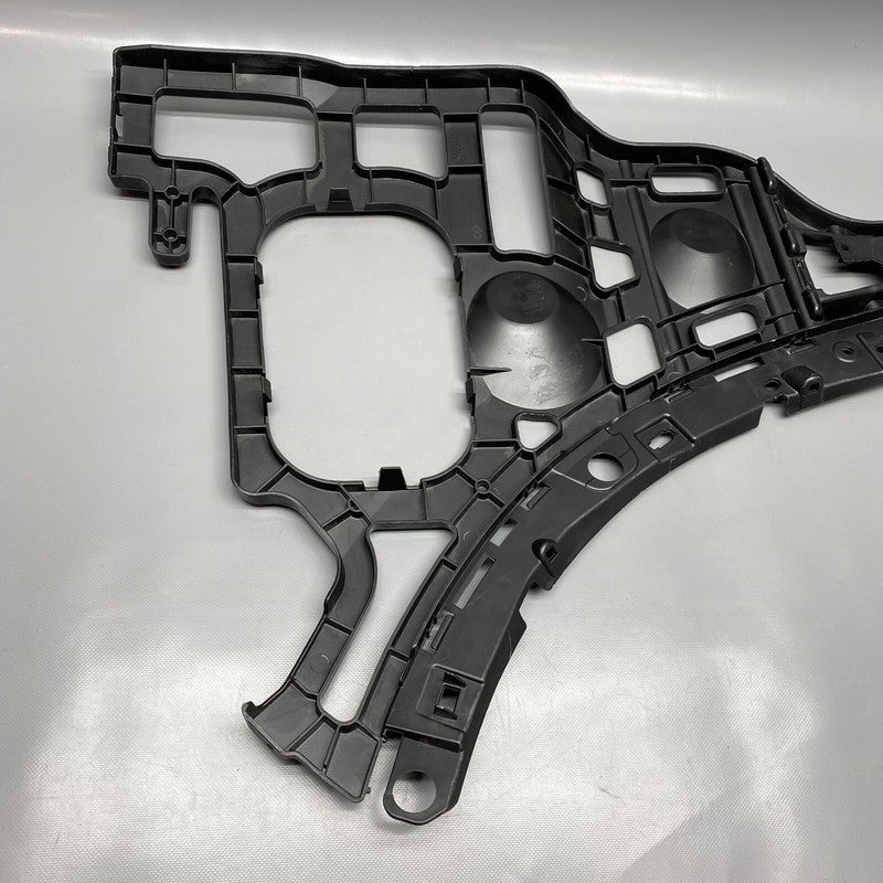 7P5807378A PORSCHE CAYENNE BUMPER GUIDE RIGHT REAR 2011 2012 2013 2014  OEM 7P5807378A