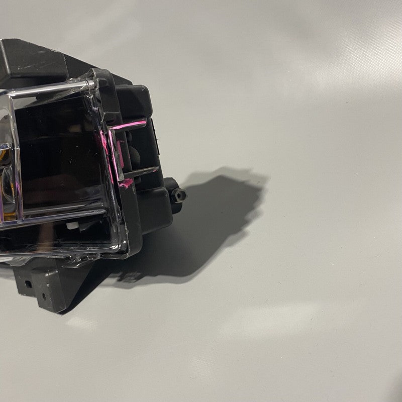 MODEL 3 TESLA MODEL 3 FOG LIGHT LEFT DRIVER 2017 2018 2019 2020 OEM