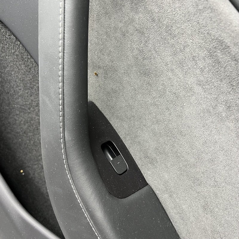 1897297-00-B TESLA MODEL Y DOOR PANEL RIGHT REAR 2021 2022 2023 2024 OEM 1897297-00-B