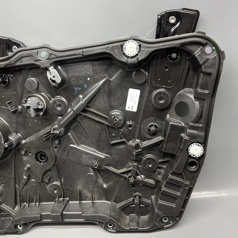 7497104 BMW 330 M430 WINDOW REGULATOR RIGHT FRONT 2019 2020 2021 2022 2023 2024 OEM