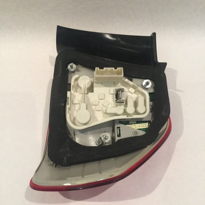 7 154 157 BMW 328 335 LEFT DRIVER TAIL LIGHT 2009 2010 2011 OEM