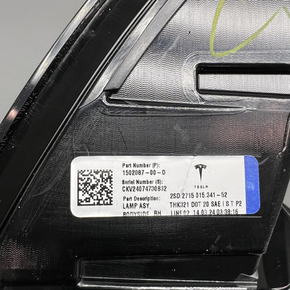 1502087-00-D TESLA MODEL Y TAIL LIGHT RIGHT PASSENGER 2020 21 22 23 2024 LED OEM 1502087-00-D