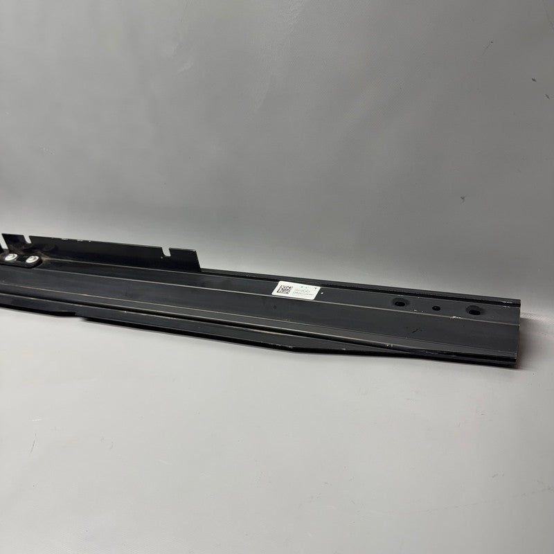TESLA CYBERTRUCK HORIZONAL GUIDE RAIL LEFT 2024 2025 OEM 1852128-00-D