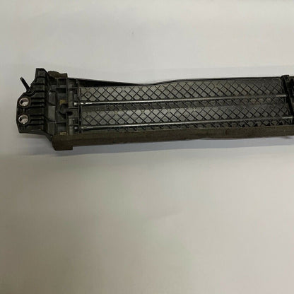 32227973 VOLVO S60 V60 RADIATOR SUPPORT AIR DUCT GUIDE 32227973 2019 2020 OEM