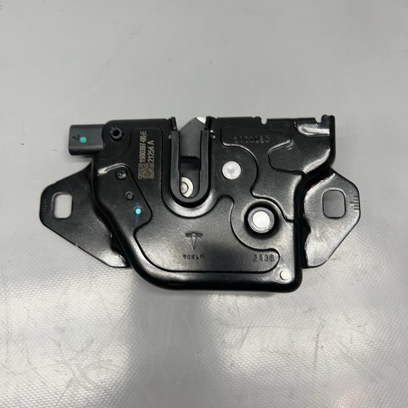 1500397-00-E TESLA MODEL Y LOCK LATCH 2020 2021 2022 2023 OEM 1500397-00-E