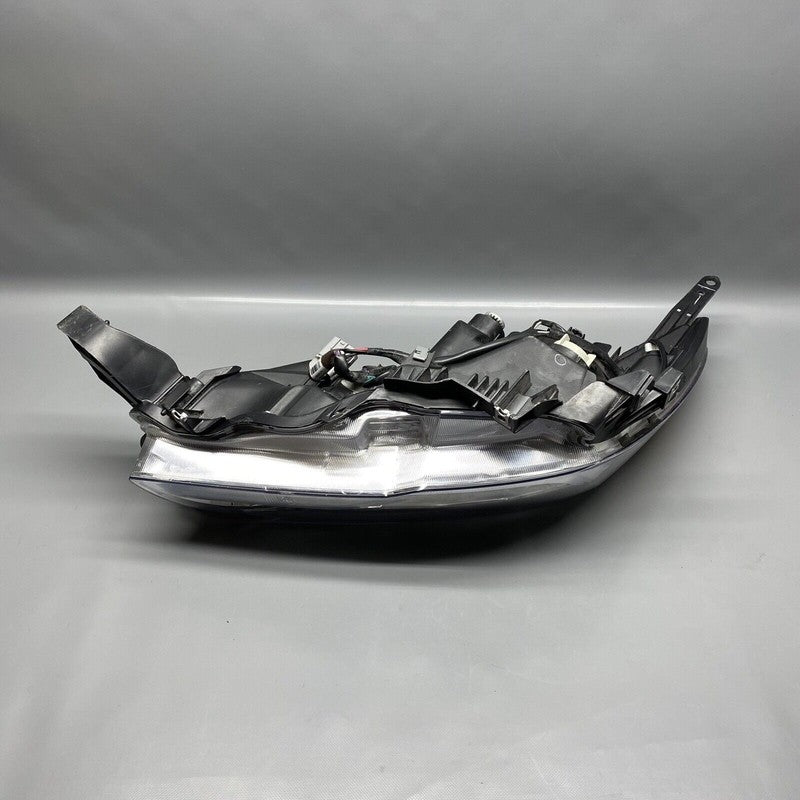 SUBARU LEGACY OUTBACK HEADLIGHT RIGHT PASSENGER 2015 2016 2017 HALOGEN