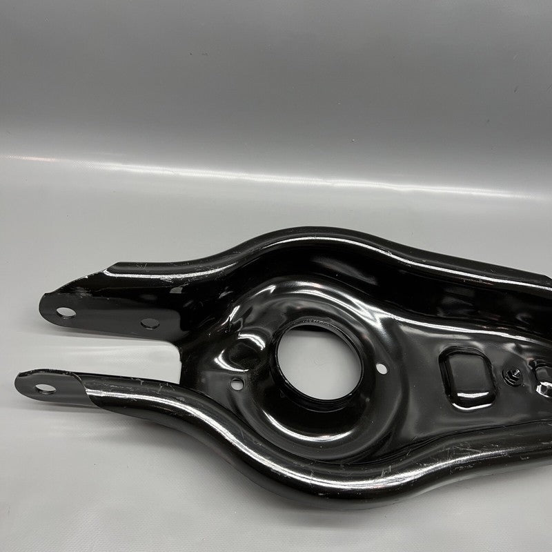 1044451-00-F TESLA MODEL 3 ,Y LINK LOWER ARM REAR 2018 19 20 21 22 2023 OEM 1044451-00-F