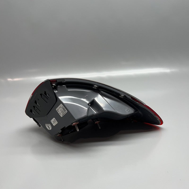 A2139068900 MERCEDES BENZ E400 WAGON TAIL LIGHT LEFT DRIVER 2017 2018 2019 2020 LED OEM