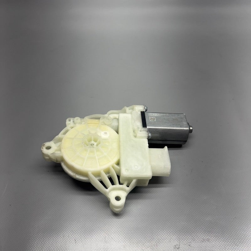 BMW I5 DOOR WINDOW MOTOR LEFT REAR 2024 2025 OEM 5A28AC4