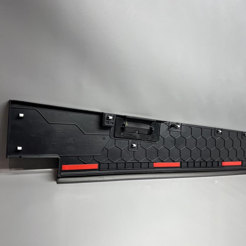 1741539-00-F TESLA CYBERTRUCK BEDSIDE SAIL APPLIQUE RIGHT 2023 2024 OEM 1741539-00-F