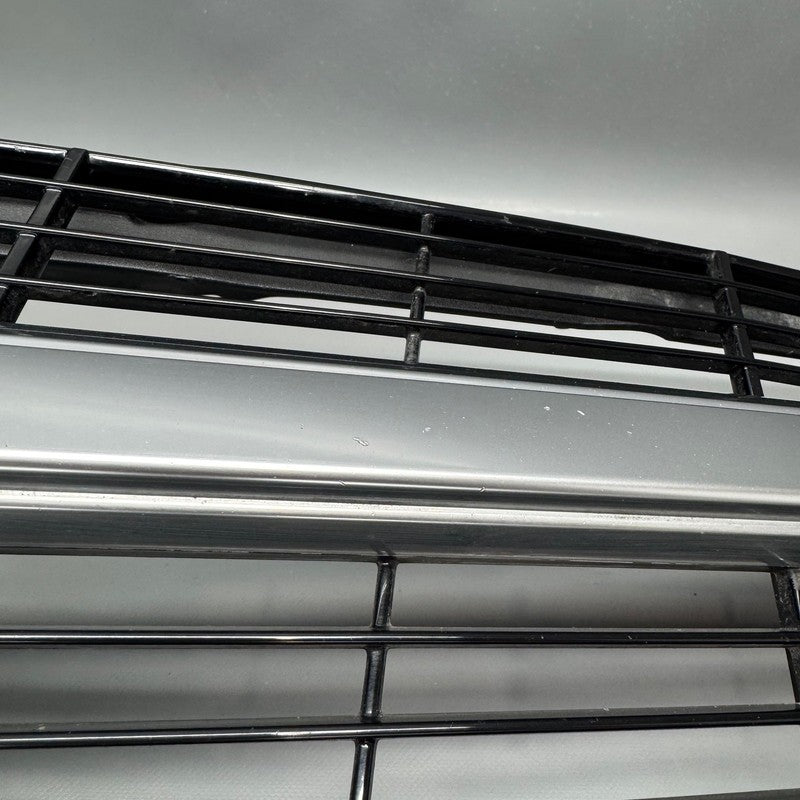 CADILAC ESCALADE GRILLE 2015 2016 2017 2018 2019 2020 OEM 23329115