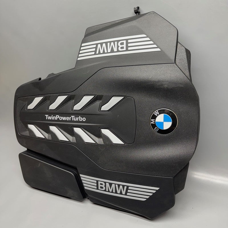 BMW M850I M550 ENGINE COVER 2020 2021 2022 2023 OEM 8489414