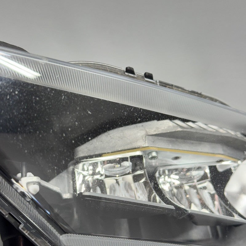 VOLVO XC90 FOG LIGHT LEFT DRIVER 2016-2018 2019 2020 2021 2022 2023 OE