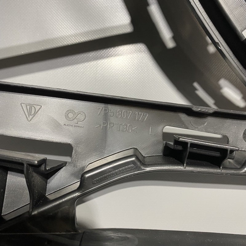 7P5807177 PORSCHE CAYENNE BUMPER BRACKET LEFT 2011 2012 2013 2014 OEM 7P5807177