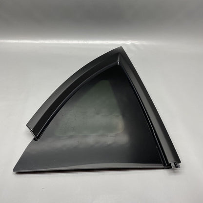 1495741-00-E TESLA MODEL Y QUARTER GLASS RIGHT REAR 2020 2021 2022 2023 OEM 1495741-00-E