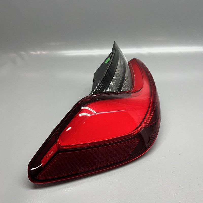 H3749508507 BMW 330 TAIL LIGHT LEFT DRIVER M340 LED 2019 2020 2021 OEM H3749508507