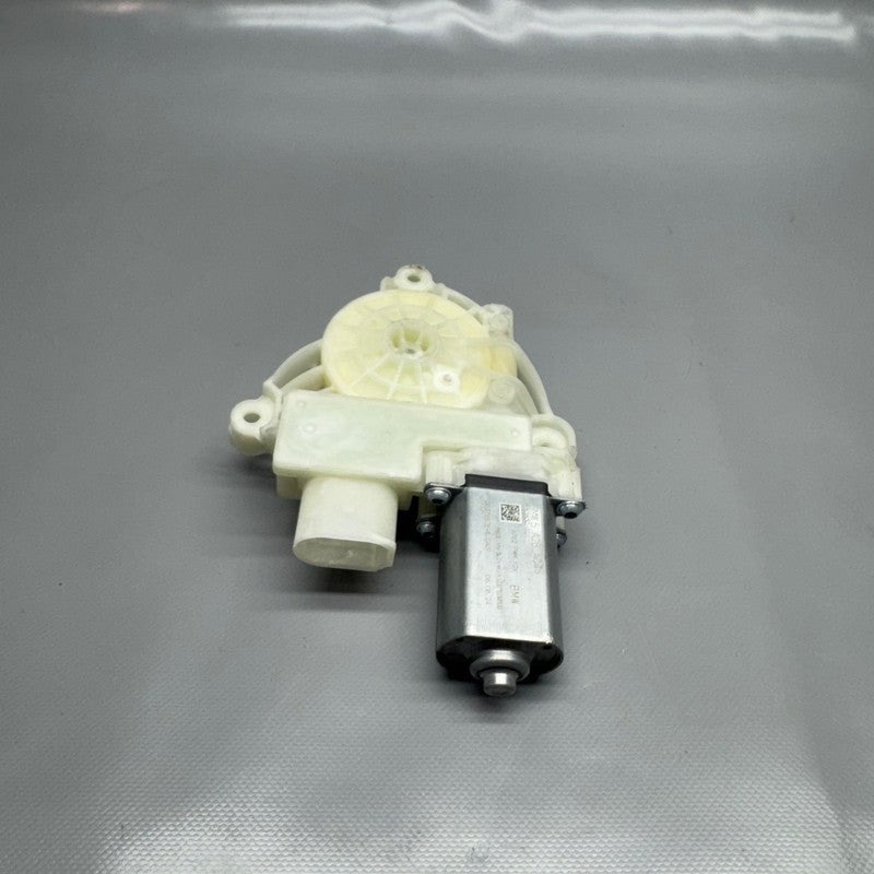 BMW I5 DOOR WINDOW MOTOR LEFT REAR 2024 2025 OEM 5A28AC4