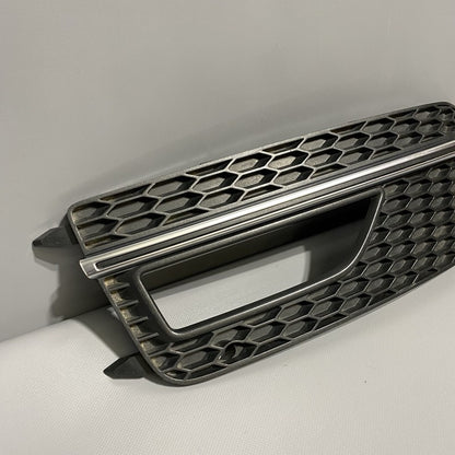 8K0807681L AUDI A4 LEFT OUTER GRILLE 2013 2014 2015 2016 8K0807681L OEM
