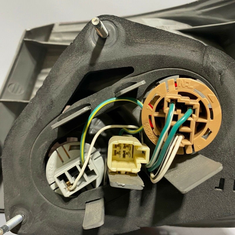 TOYOTA COROLLA TAIL LIGHT LEFT DRIVER INNER AND OUTTER 2005 2006 2007 2008 OEM