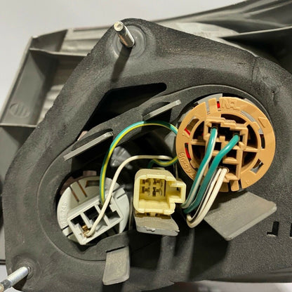 TOYOTA COROLLA TAIL LIGHT LEFT DRIVER INNER AND OUTTER 2005 2006 2007 2008 OEM