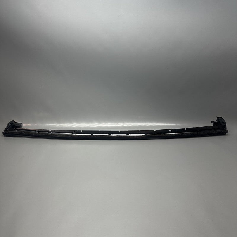 1072080-B0-D TESLA MODEL X DOOR SEAL BRACKET RIGHT REAR 2016 2017 18 19 2020 OEM 1072080-B0-D