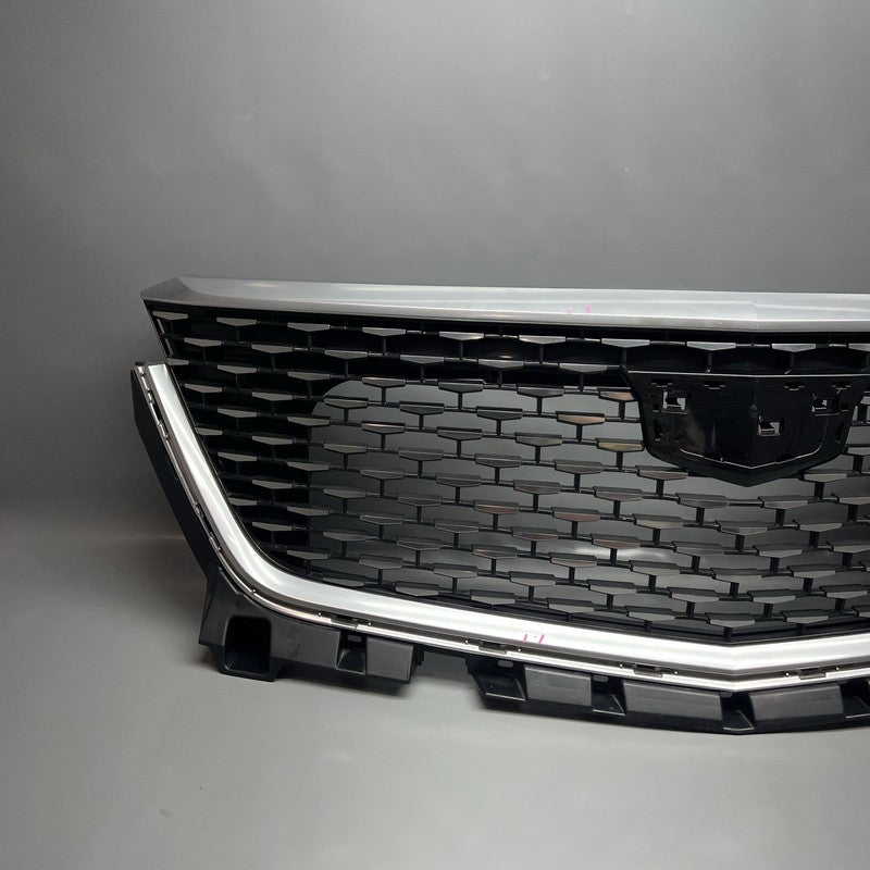 XT6 CADILLAC XT6 GRILLE UPPER 2020 2021 2022 2023 OEM 