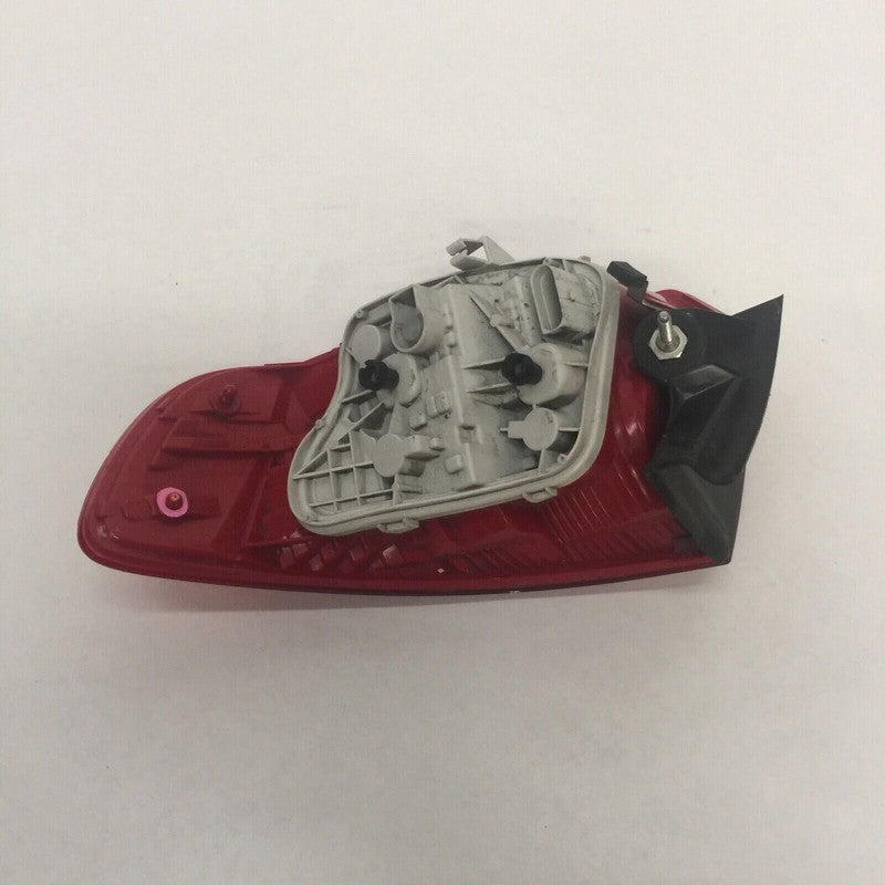 8P4945095D AUDI A3 S-LINE TAIL LIGHT LEFT DRIVER 8P4945095D 2006 2007 2008 OEM