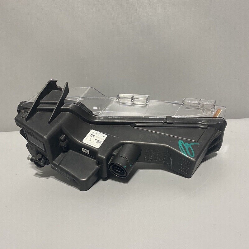 1077391-00-E TESLA MODEL 3 FOG LIGHT LEFT DRIVER 1077391-00-E 2017 2018 2019 2020 OEM 