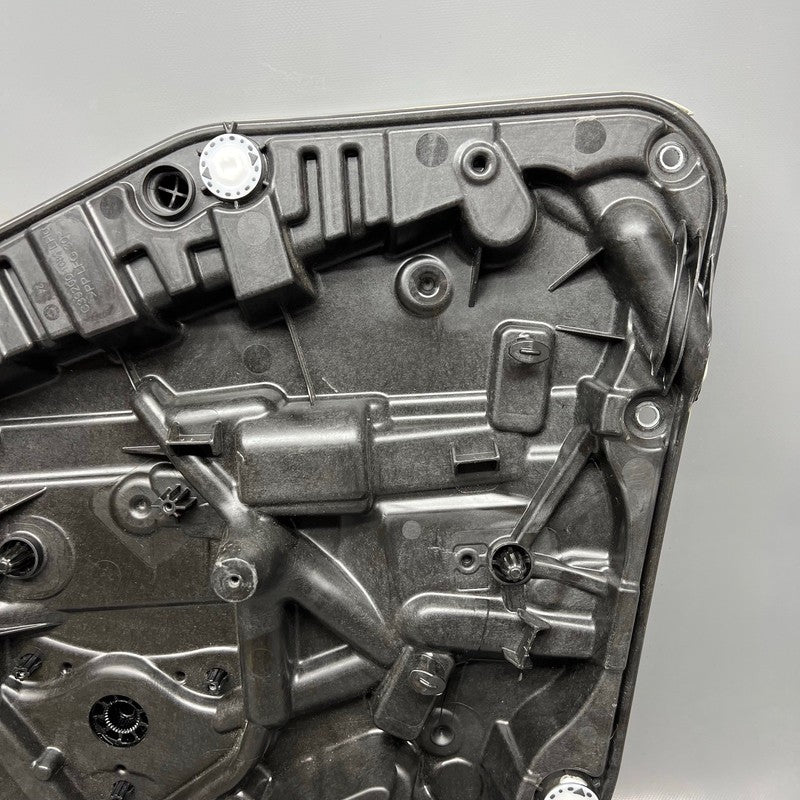 BMW X4 WINDOW REGULATOR LEFT REAR 2019 2020 2021 2022 2023 2024 OEM 74