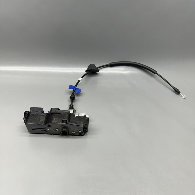 1607991-00-E TESLA MODEL S DOOR LOCK LATCH RIGHT FRONT 2021 2022 2023 OEM 1607991-00-E