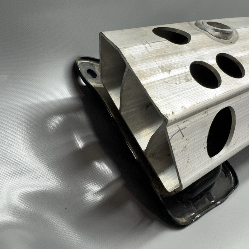 1487616-00-A TESLA MODEL Y REINFORCEMENT REAR 2020 2021 2022 2023 2024 OEM 1487616-00-A