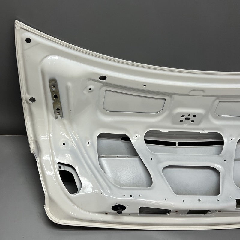 E350 MERCEDES BENZ E350 TRUNK LID 2011 2012 2013 2014 2015 2016 OEM