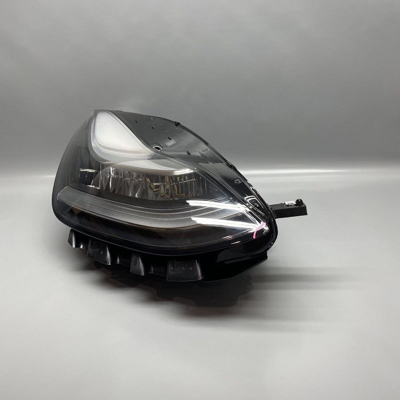 1077372-00-L TESLA MODEL 3 HEADLIGHT RIGHT PASSENGER 1077372-00-L 2017 2018 2019 2020 LED OEM