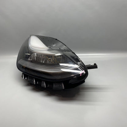 1077372-00-L TESLA MODEL 3 HEADLIGHT RIGHT PASSENGER 1077372-00-L 2017 2018 2019 2020 LED OEM
