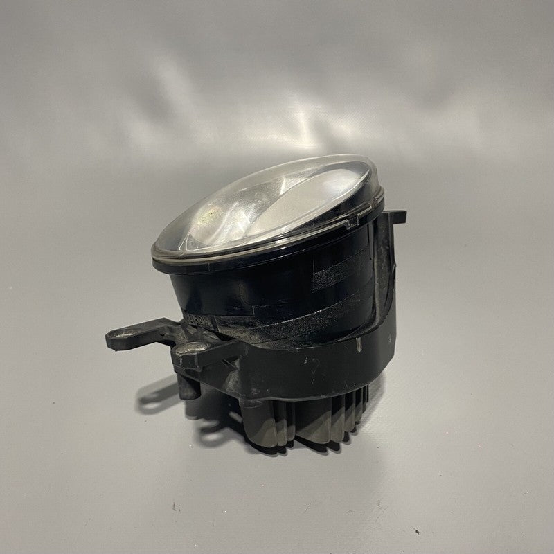 LEXUS RX350 FOG LIGHT LEFT DRIVER RX450 E1313794L 2013 2014 2015 LED O