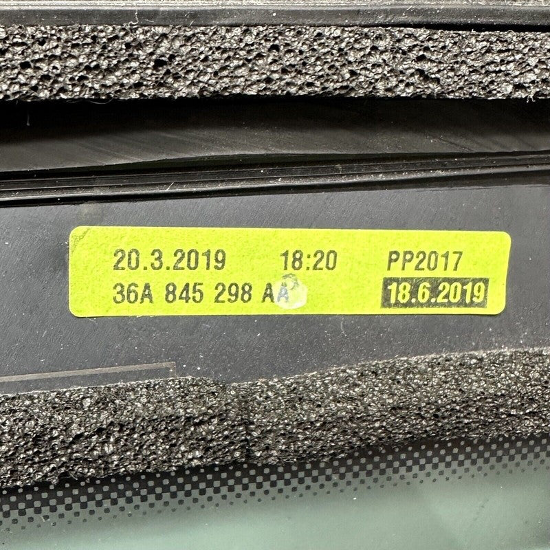 36A845298AA BENTLEY BENTAYGA QUARTER GLASS RIGHT REAR 2016 17 2018 2019 2020 OEM 36A845298AA