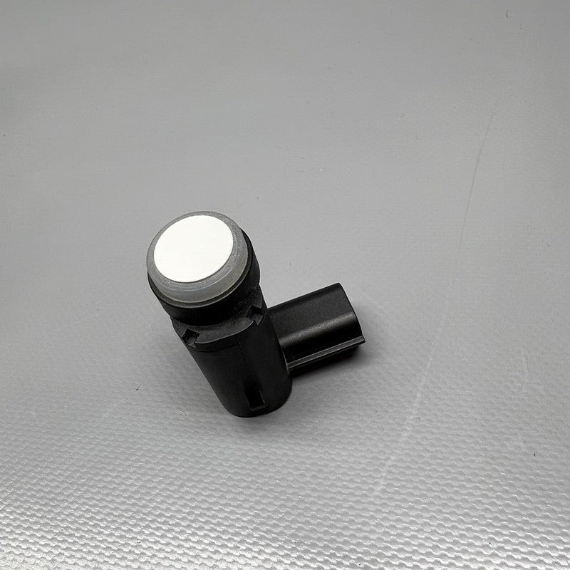 23202663 CADILLAC ATS PARKING AID BACKUP REVERSE PROXIMITY SENSOR 2013-2019 OEM 23202663